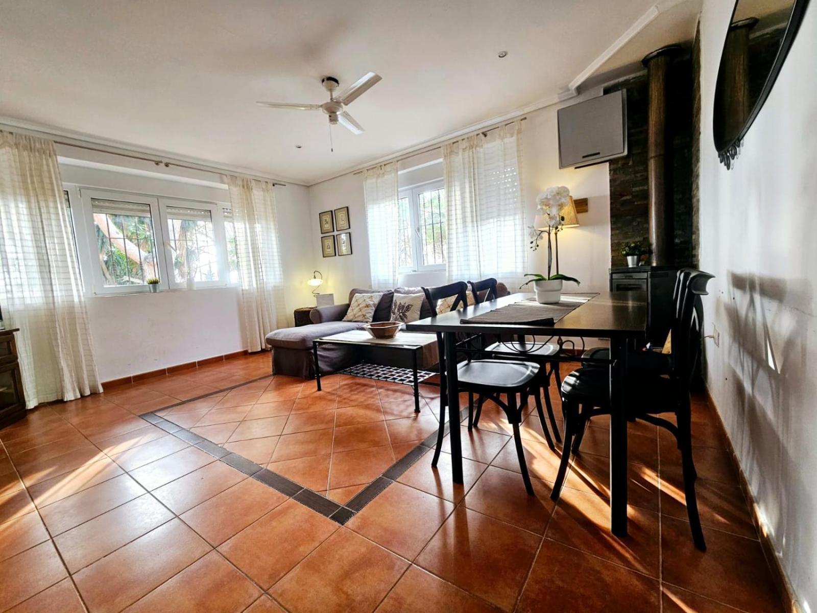 Chalet Rustico Con Piscina Y Barbacoa, Valencia 토런트 외부 사진